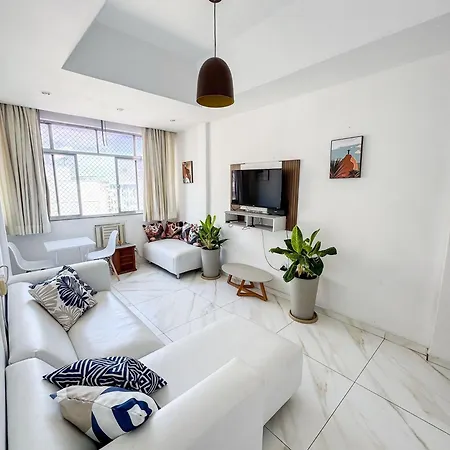Apartment In Arpoador - 3 Min To The Beach
